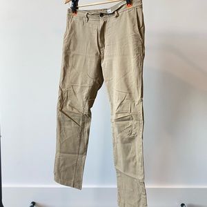 Goodfellow Chinos